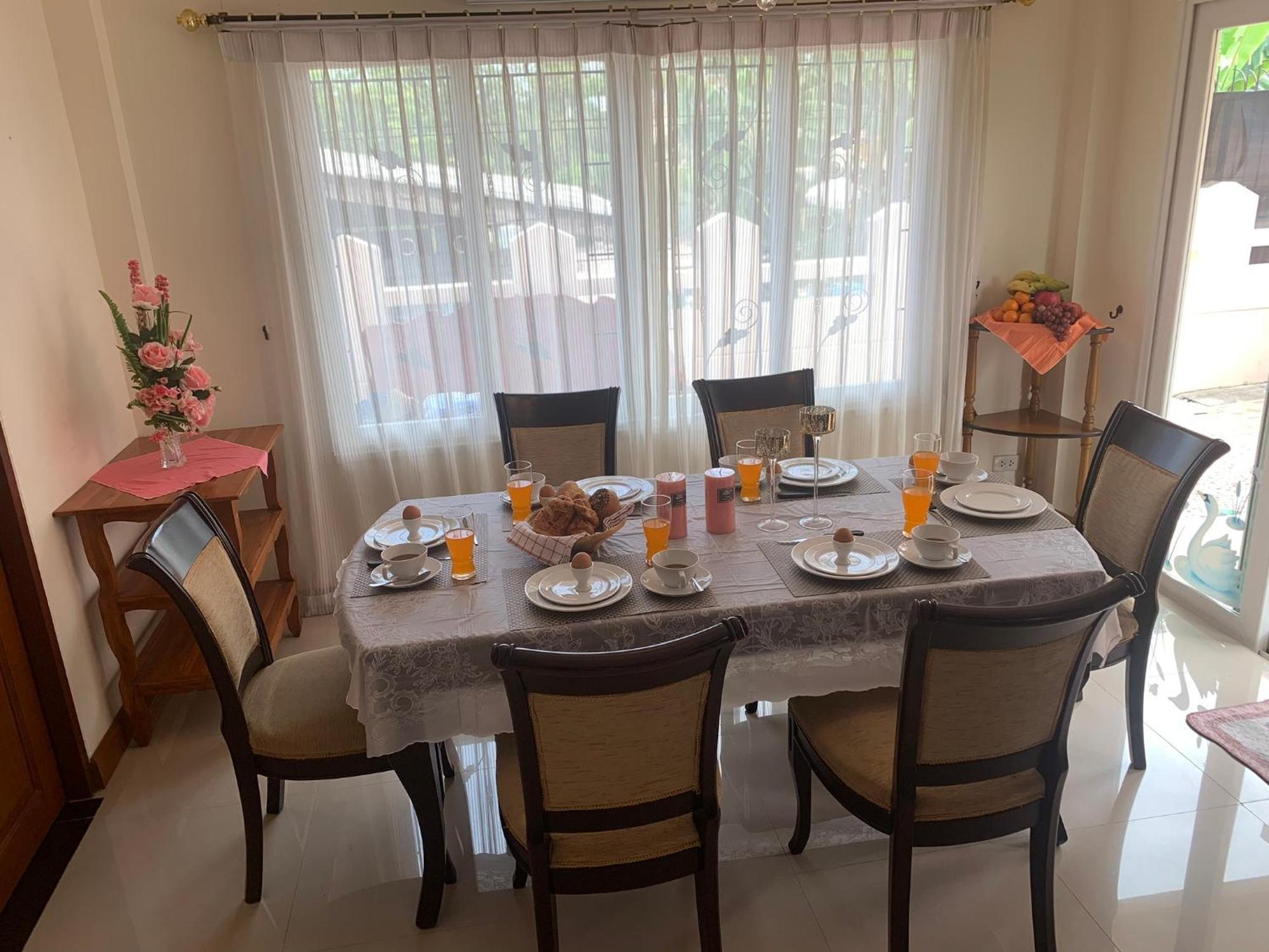 Yoch Pool Villa Pattaya Eksteriør billede