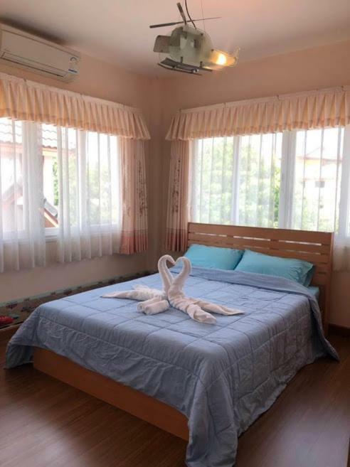 Yoch Pool Villa Pattaya Eksteriør billede
