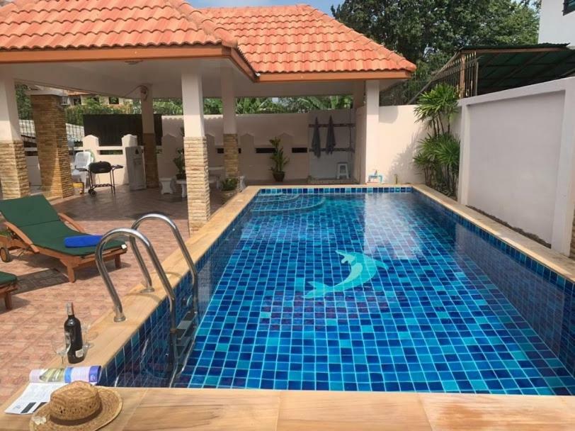 Yoch Pool Villa Pattaya Eksteriør billede